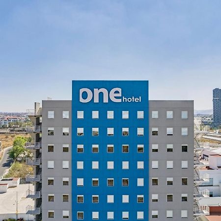 One Puebla Angelopolis Periferico Hotell Exteriör bild