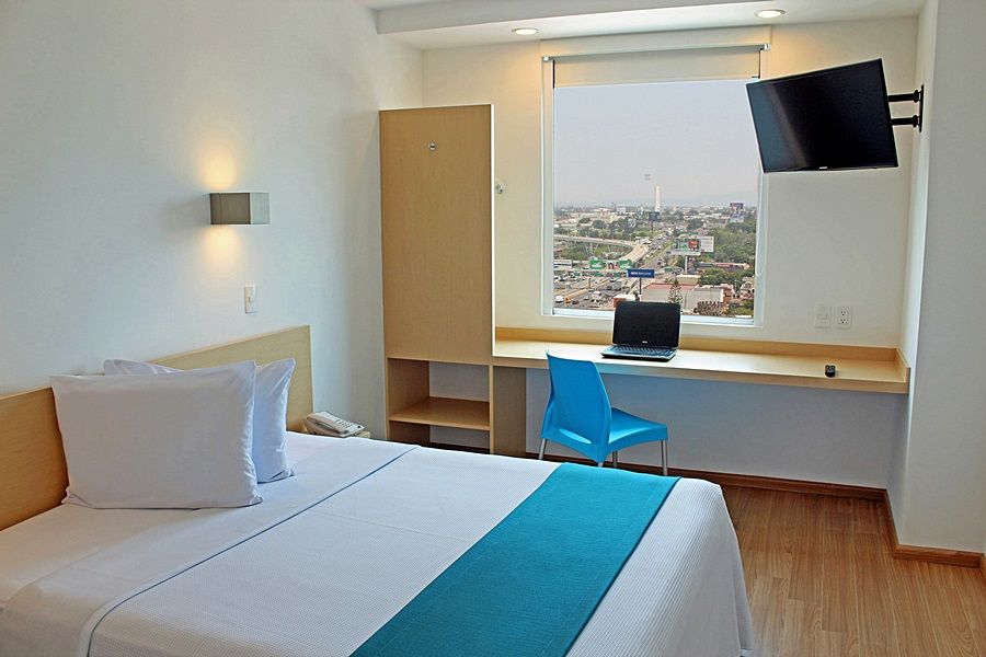 One Puebla Angelopolis Periferico Hotell Exteriör bild